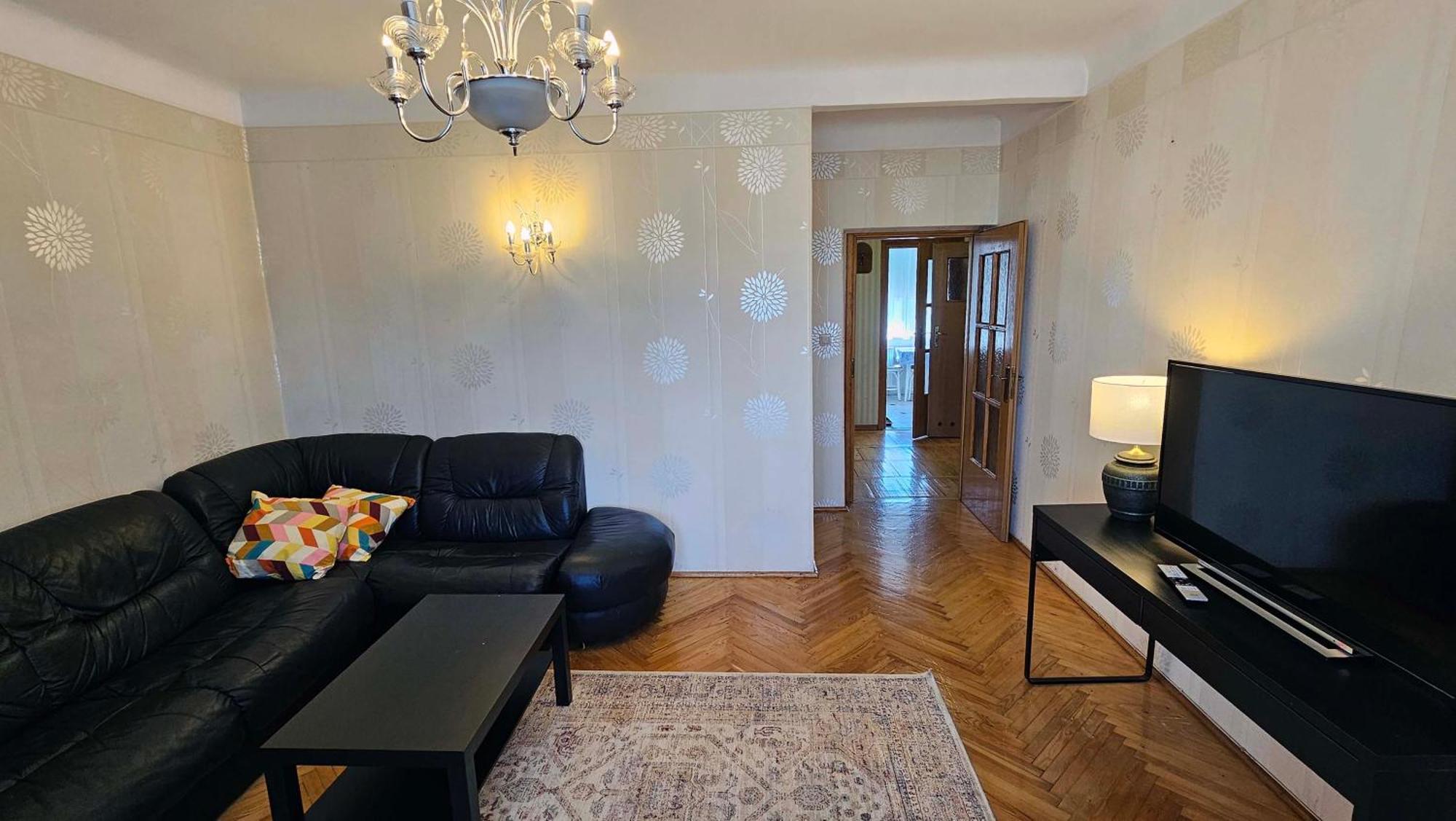Centre 3-bedroom Comfort Apartament